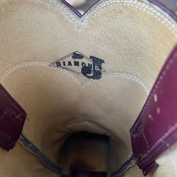 Vintage Diamond J Burgundy Leather Upper  Western/ Cowboy Boots Size: 8.5 B - Picture 8 of 10